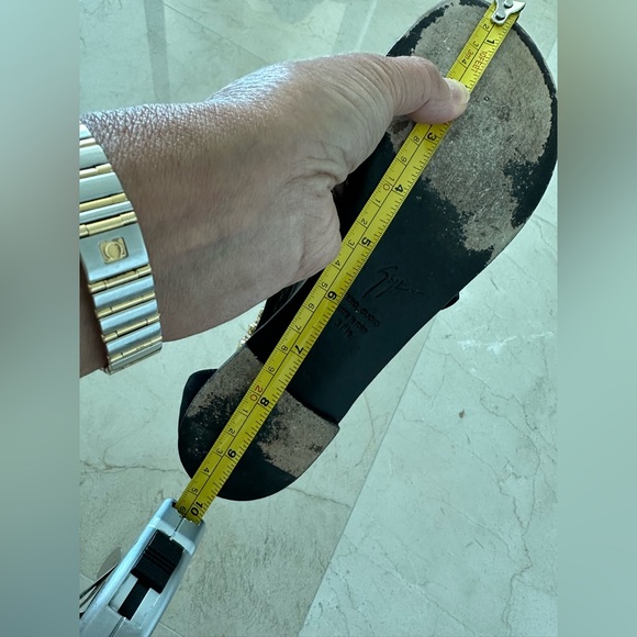 Fabulous Giuseppe Zanotti Gladiator flat sandals size 37-1/2 - Picture 10 of 10